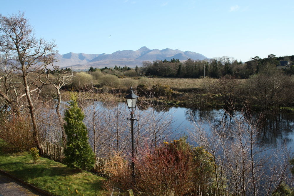 2 Mile Lodge Kenmare Exteriér fotografie